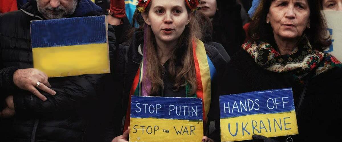No To War In Ukraine 28 By Garry Knight Public Domain Modified V2 51903872476 4d32b11742 O 1200x900